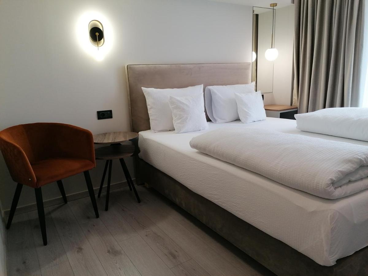 Casa La Fayette Hotel Timisoara Luaran gambar
