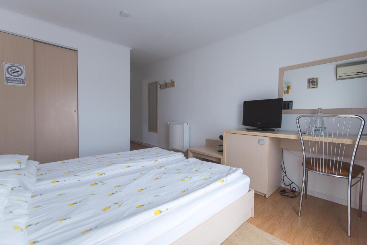 Casa La Fayette Hotel Timisoara Luaran gambar